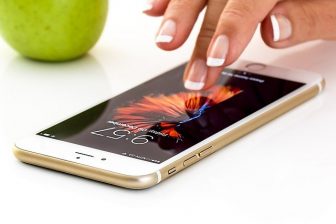 Smartphones not always a smart choice for estate agents – claim