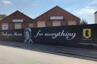 Estate agency commissions artwork tribute to the Queen