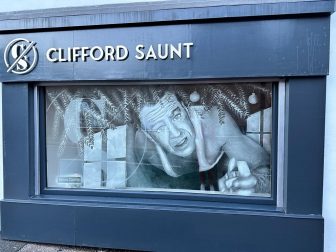 More amazing agency displays for the festive season