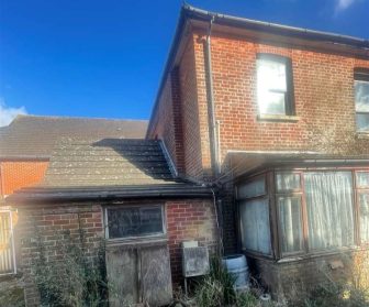 Estate agency lists former councillor’s house for just £1
