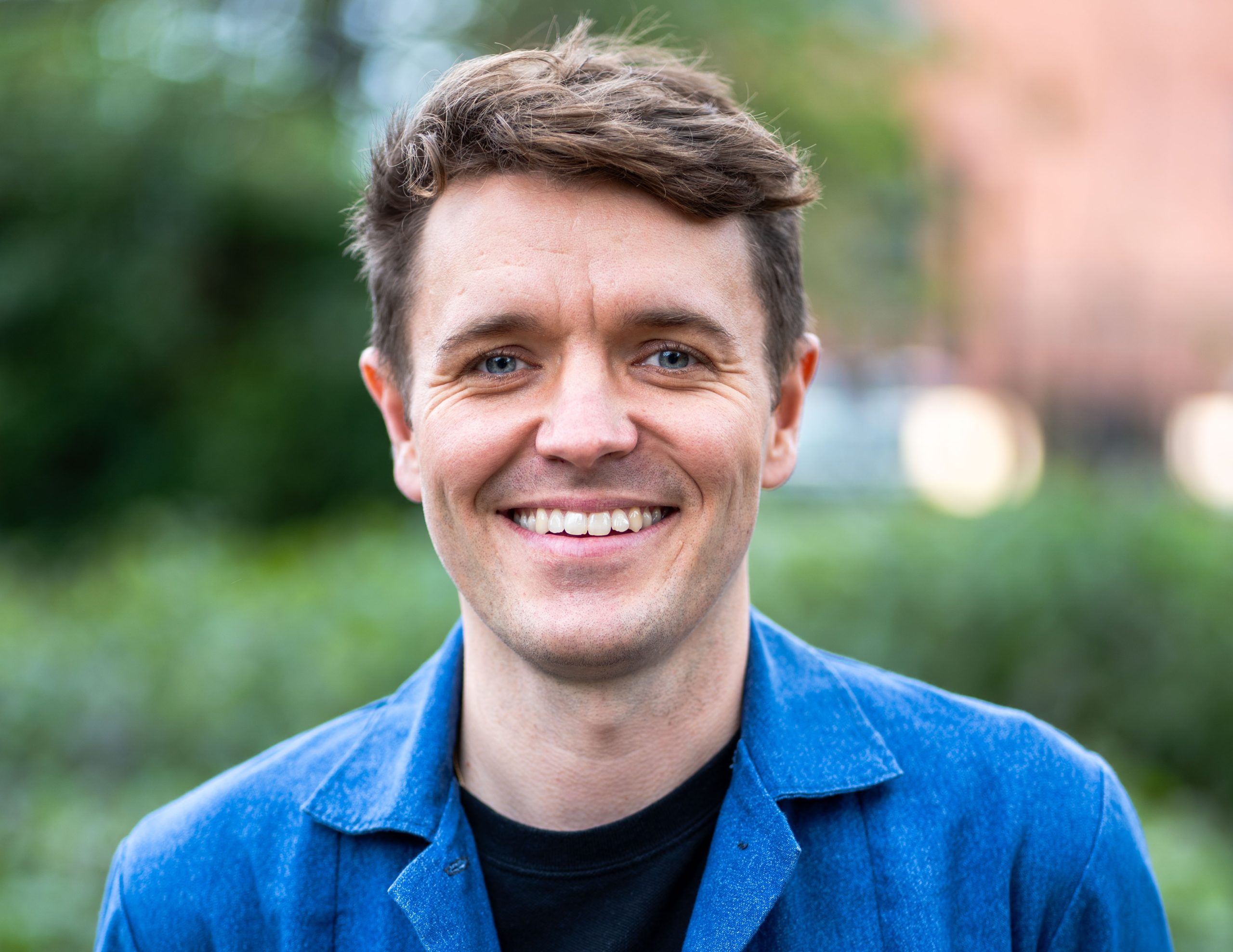 Comings & Goings – London Wallet